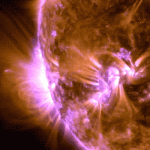 Brota del Sol una fuerte llamarada solar